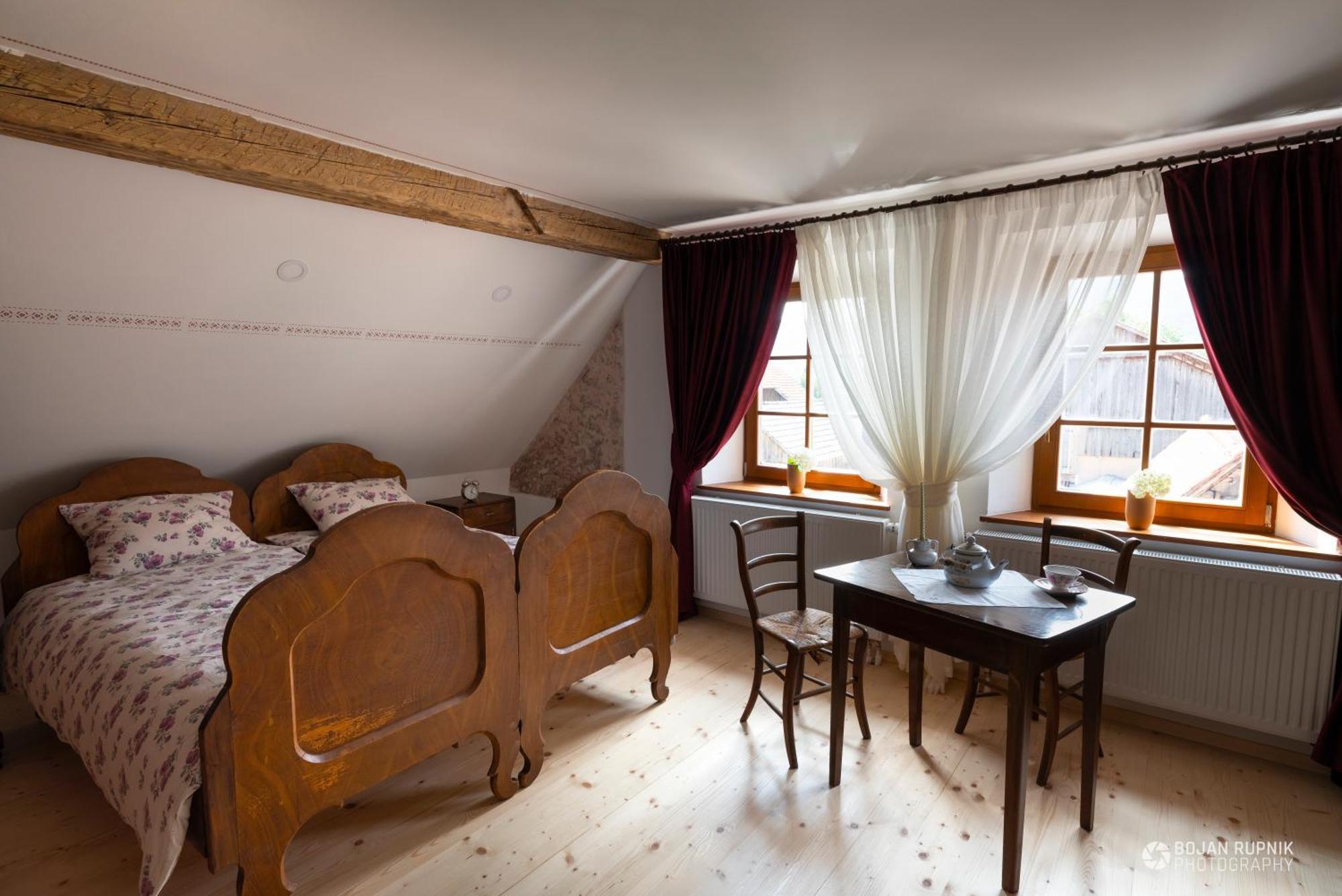 Notranjska Hisa - Traditional Country House, Close To The World Attraction Cerknica Lake Begunje pri Cerknici Екстериор снимка