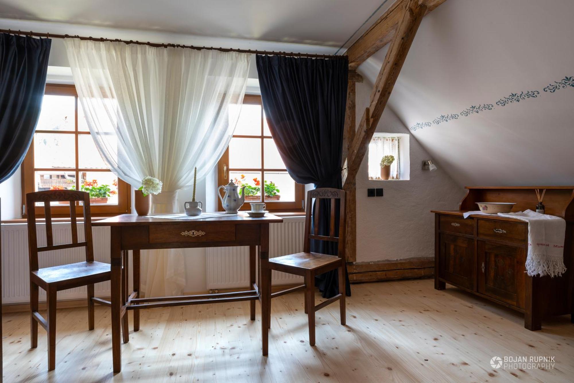 Notranjska Hisa - Traditional Country House, Close To The World Attraction Cerknica Lake Begunje pri Cerknici Екстериор снимка